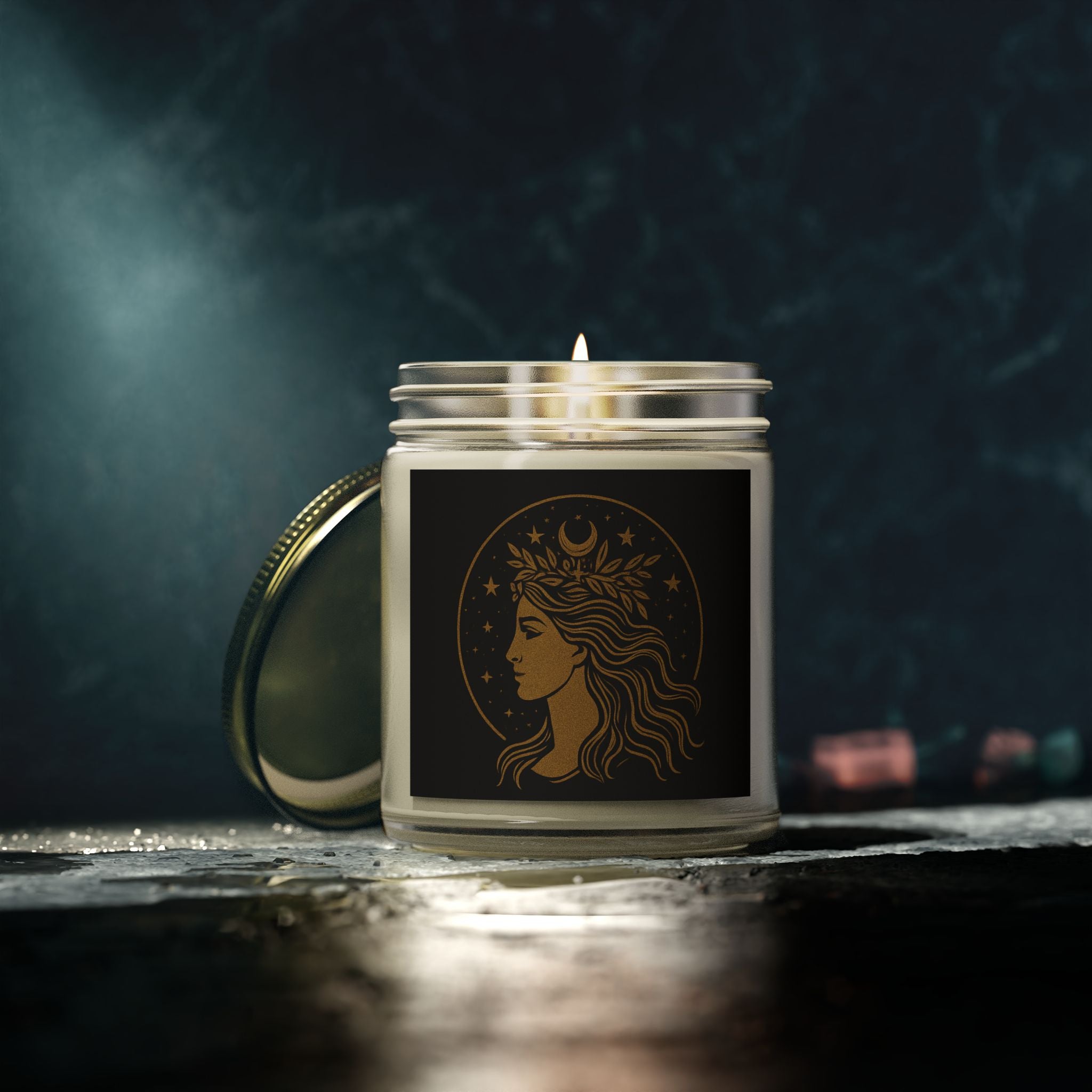 Venus Liberty Coconut Apricot Scented Candle